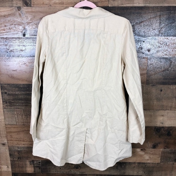 Simply noelle‎ Button Up Top - Picture 5 of 6